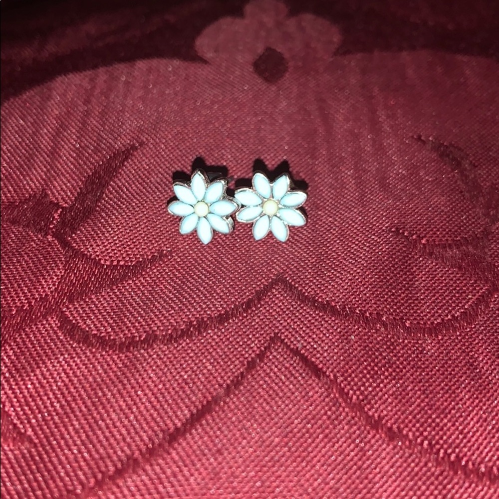 Blue flower earrings